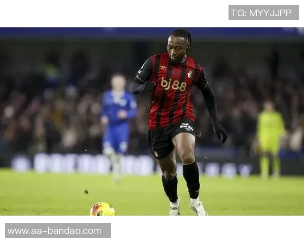 伊劳拉期待塞梅尼奥长期留队并确认他能参加对切尔西的比赛