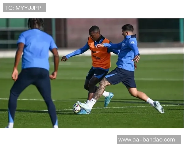 伊劳拉期待塞梅尼奥长期留队并确认他能参加对切尔西的比赛