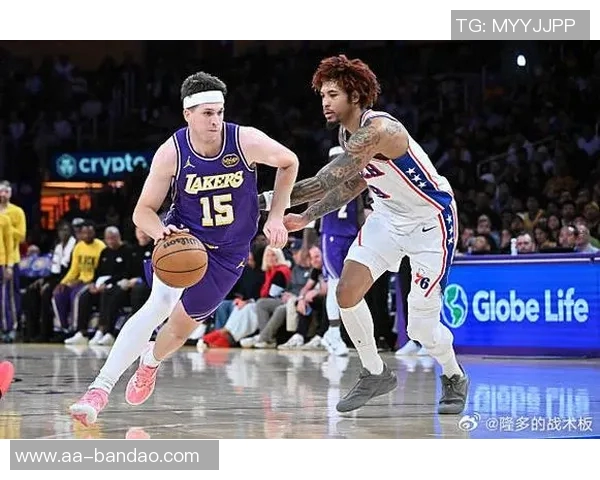 科尔赛前强调防守乔治暂停时温柔提醒球员专注